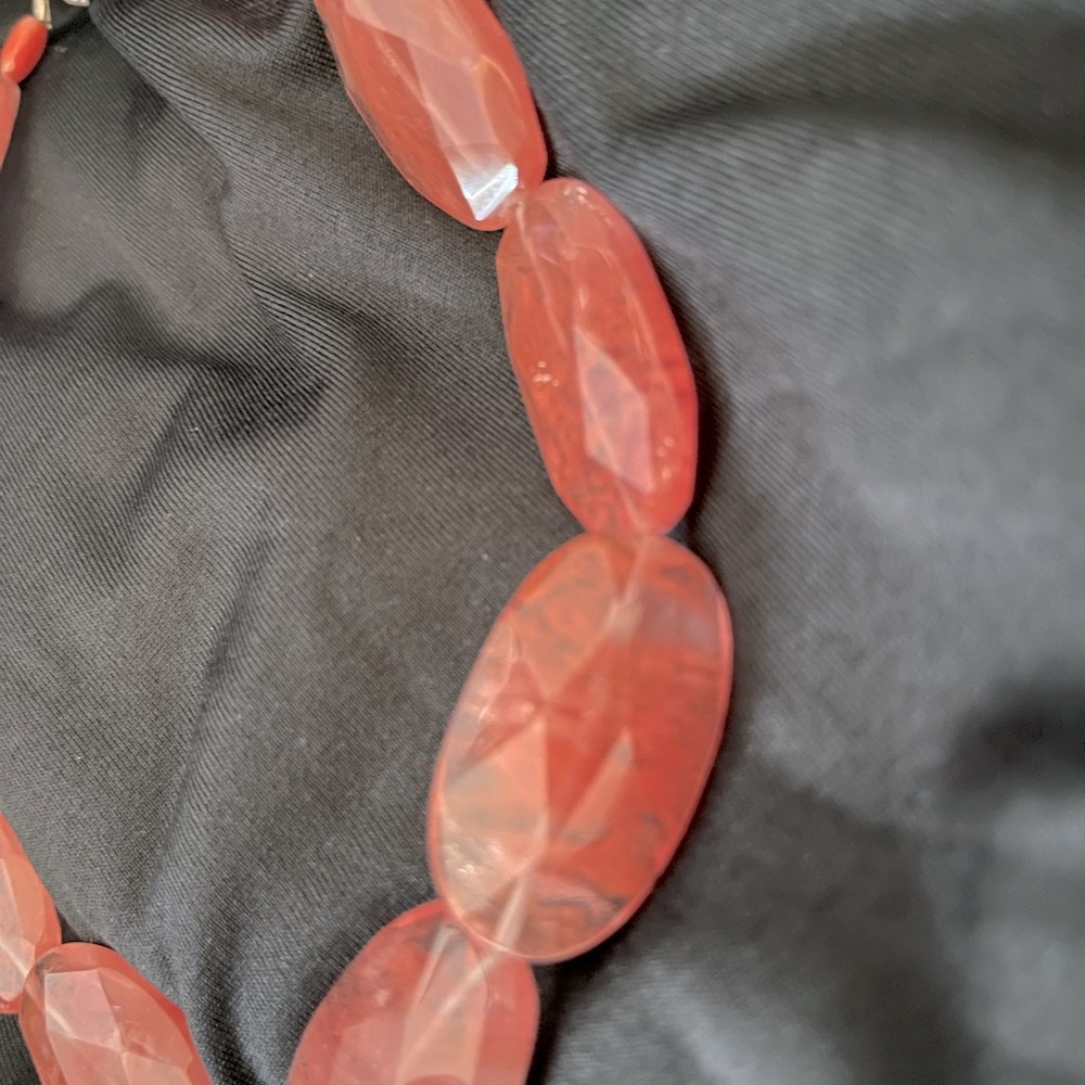 Rose Quartz and Glass Necklace - Picture 3 of 4